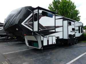 A typical fifth wheel RV.