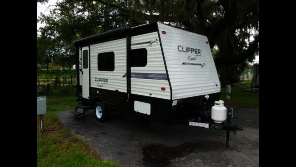 Smaller travel trailers don't require tires with a high PSI rating