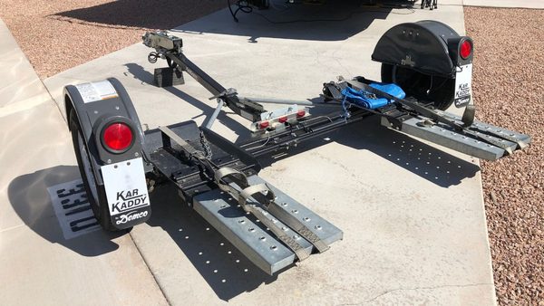 A tow dolly